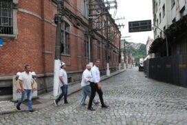 O primeiro retrofit público da Baixada Santista teve as obras iniciadas nesta segunda-feira (27)