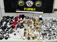 Policia detem suspeito de explodir e roubar joalheira em Guarujá