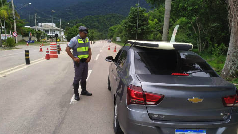 PM pede que turistas indo para o litoral norte evitem a região