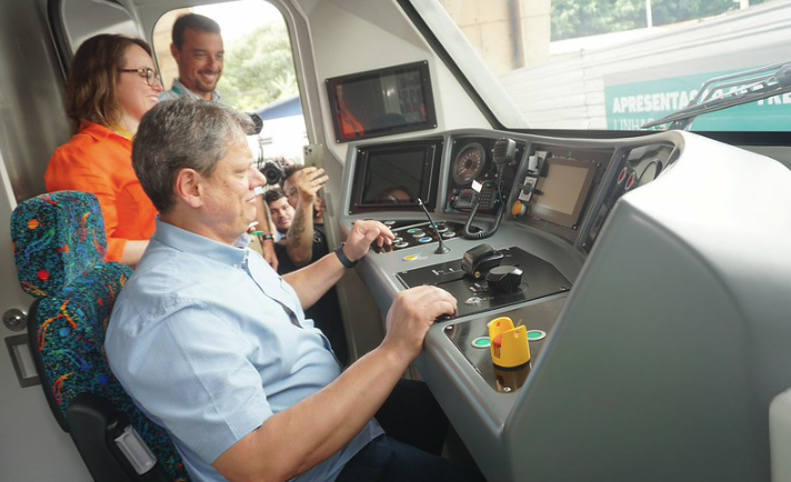 'O dia em que você deixar o Ministério Público governar por você, você está morto', disse