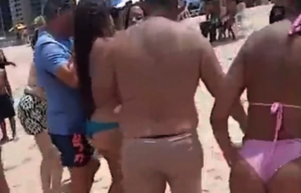 A jovem de 14 anos precisou de cirurgia, mas passa bem