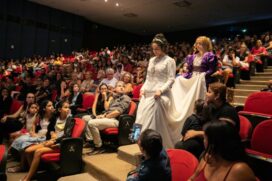 A peça foi apresentada no Teatro Municipal Serafim Gonzalez