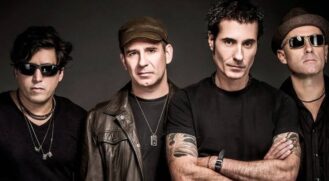 Na sexta (7), o Capital Inicial se apresenta no festival em grande estilo com sua turnê 4.0