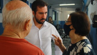 Lá, conheceu as instalações da unidade e pôde conversar com a nova diretoria,