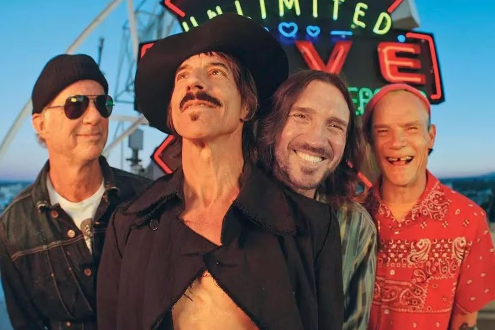 Red Hot Chili Peppers vem para o Brasil
