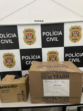 Policiais encontraram a mercadoria roubada em um imóvel no bairro Pae Cará