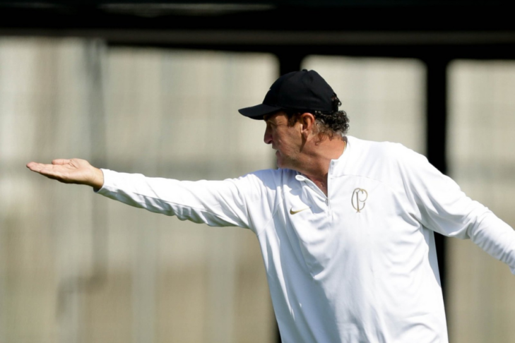 Sua defesa pediu a reabertura do caso e pediu um novo julgamento, alegando que ele havia sido condenado à revelia e que poderia ser inocentado