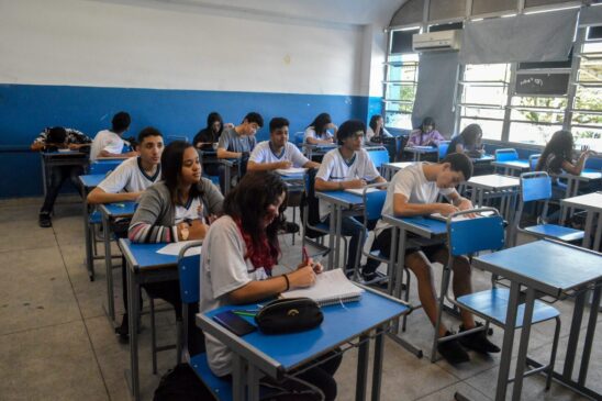 O cadastro é importante porque reconhece o aluno em todo o território nacional, conforme explica a superintendente de Planejamento e Vida Escolar da Secretaria de Educação de Guarujá