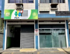 É necessário que o candidato leve RG, CPF, carteira de trabalho e comprovante de residência