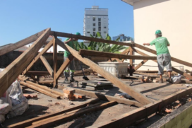 Reforma contemplará telhado, fachada, pintura, readequação de parte elétrica entre outros serviços