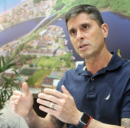 'Na Educação estamos com obras de reforma em várias unidades escolares', afirmou Cervantes