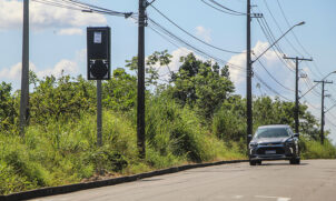 A instalação das lombadas educativas eletrônicas faz parte de um convênio celebrado com o Detran-SP