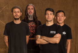 Dead Fish nasceu em 1991 e em 98 lançaram seu primeiro álbum, intitulado como 'Sirva-se'
