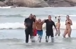 O assaltante foi preso no mar, após tentativa de fuga