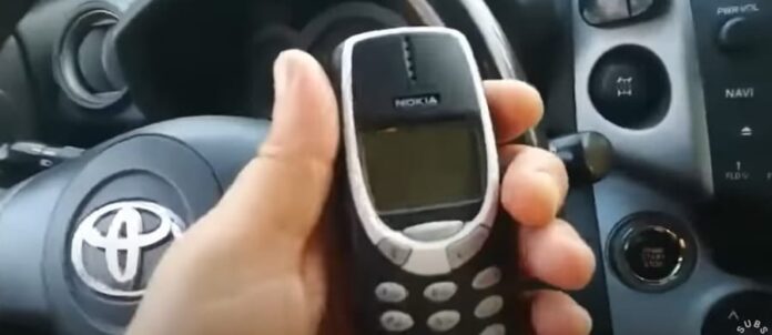 Criminosos usam aparelho que simula um Nokia 3310