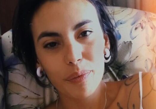 A tatuadora Ana Carolina Cardoso, de 31 anos, morreu após ser atropelada