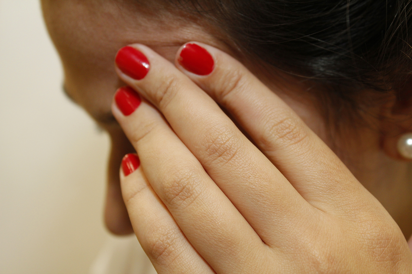 Dor de cabeça opode ser sintoma de Acidente Vascular Cerebral (AVC)