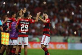 Pela sétima rodada do Brasileirão, o Flamengo venceu o Corinthians por 1 a 0 na tarde deste domingo (21), no Maracanã