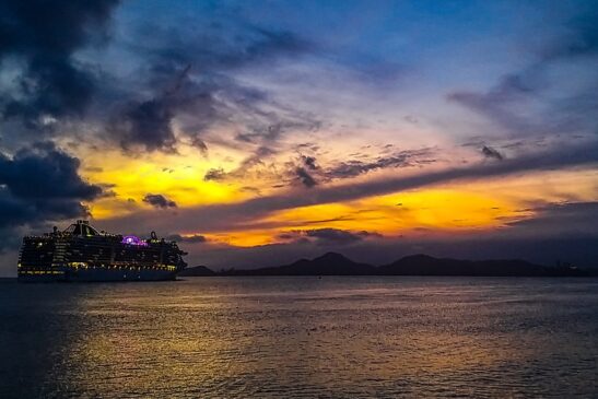 As diferentes paisagens que compõem nossa Baixada Santista estão dispostas na exposição coletiva 'A fotografia do cotidiano na palma da mão'
