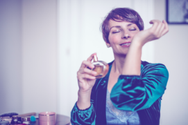Levantamento foi feito em alguns dos principais sites de venda de perfumes e encontrou diferenças significativas