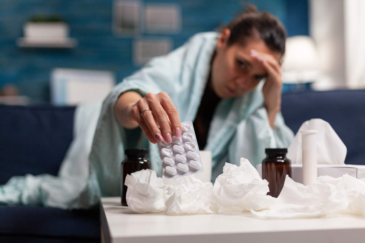 Rinite e sinusite aparecerem mais em climas frios, saiba como tratá-los