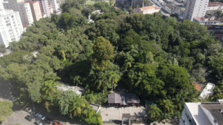 Exposição trata de várias espécies, inclusive algumas presentes no Orquidário