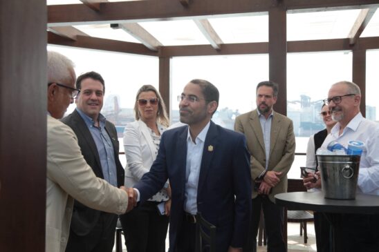 Na atual expedição, a tripulação saiu de Dubai, atravessou o Canal de Suez e o Mediterrâneo, cruzou o Atlântico e chegou em Miami em abril de 2021