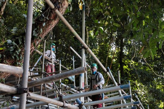 As obras nas escadarias representam um investimento de R$ 157 mil e incluem ainda uma terceira, no mesmo trecho do morro