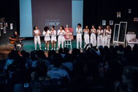 O Grupo Jovem Barrê de dança apresenta um pouco das diferentes formas de amor em Guarujá