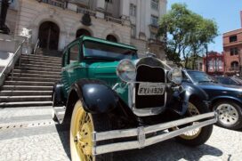 Praça ficará colorida com exemplares de colecionadores da região da Baixada Santista