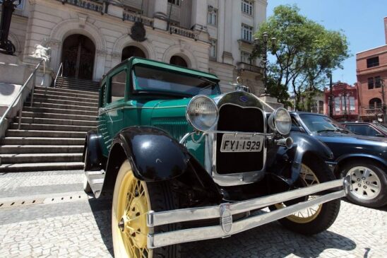 Praça ficará colorida com exemplares de colecionadores da região da Baixada Santista