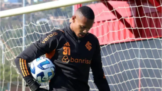 Goleiro John