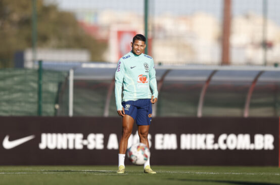 Weverton, Raphael Veiga e Rony foram os palmeirenses convocados para a seleção que enfrenta Senegal nesta terça-feira (20), às 16h, em Lisboa, Portugal