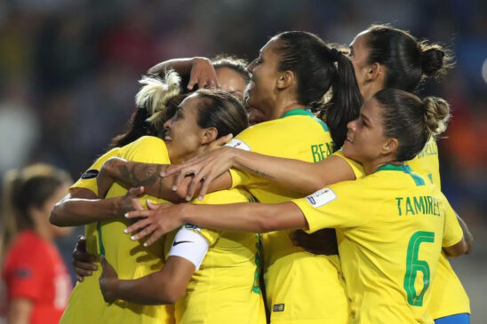 Na Austrália e na Nova Zelândia, as jogadoras poderão escolher entre oito temas diferentes que fazem parte da campanha