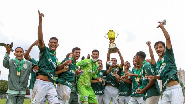 Com a conquista contra o rival paranaense, a base palmeirense chegou a sete títulos nas últimas sete competições continentais que disputou
