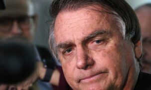 A dívida já chega a R$ 1,1 milhão, e o governo passou a cobrar o ex-presidente em ações judiciais que estão em andamento