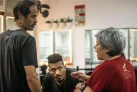 A residência contempla um circuito itinerante de apresentações performativas, mesas de diálogo, mostras de vídeo e laboratórios de dança contemporânea