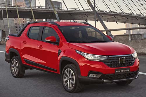 Pódio dos mais vendidos tem as três principais marcas, com uma Fiat em primeiro, um Chevrolet em segundo e um Volkswagen em terceiro