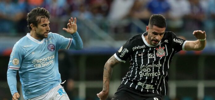 O Corinthians já volta a campo na terça-feira (25), para enfrentar o São Paulo
