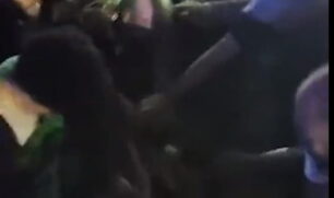 Um homem foi espancado durante um show da banda Sepultura em Fortaleza, Ceará, no último dia 8 de julho.