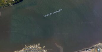 Uma mulher foi surpreendida ao encontrar um feto boiando em um rio de São Vicente.
