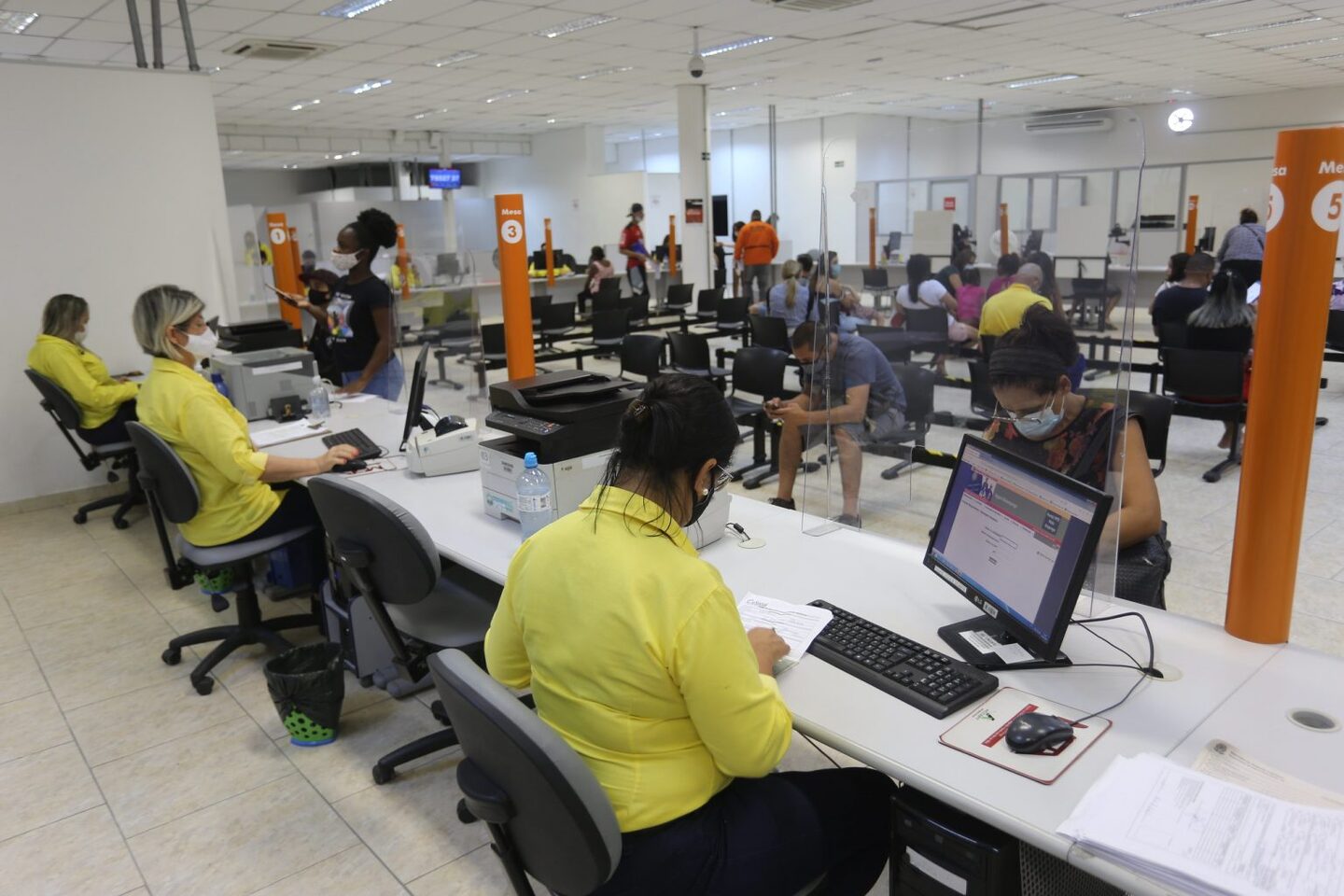 O atendimento é na Avenida Santos Dumont, 1.586, no Pae Cará, em Vicente de Carvalho