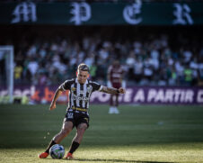 Soteldo não quis participar de uma atividade ainda no vestiário depois do empate com o Blooming