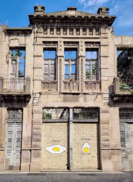 A exposição é uma oportunidade única para os amantes da arte urbana apreciarem o talento desses artistas