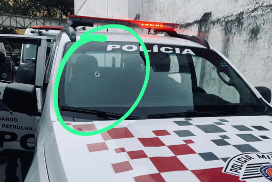 Veículo foi recebido a tiros por criminoso