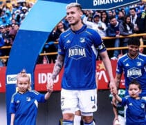 Zagueiro costarriquenho Juan Pablo Vargas, do Millonarios (Colômbia)
