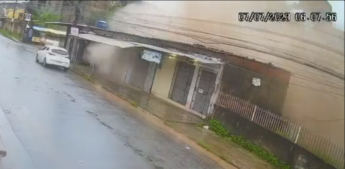 O prédio colapsado fica no Conjunto Beira-Mar, na rua Dr. Luiz Inácio de Andrade Lima, no Janga, e estaria interditado pela Defesa Civil, mas teria sido ocupado indevidamente.