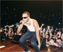 Derek se apresenta em Santos (10)