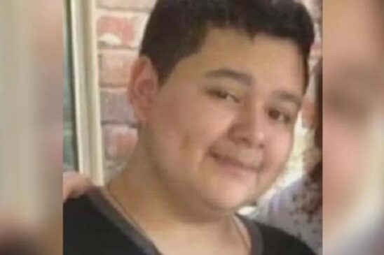 Um adolescente que desapareceu no Texas foi encontrado vivo oito anos depois. A informação foi dada por familiares nas redes sociais.