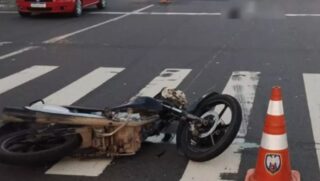 Ela estava na mesma moto usada pelo filho que havia sofrido um acidente com o veículo.